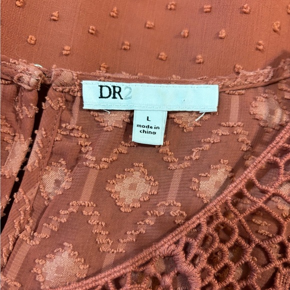 Daniel Rainn crochet lace print flutter sleeve Amaranth red. Size Large - Picture 2 of 7